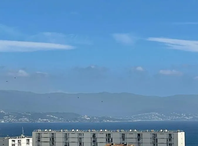 Apartment T3, Dernier Etage, Vue Degagee Ajaccio (Corsica)