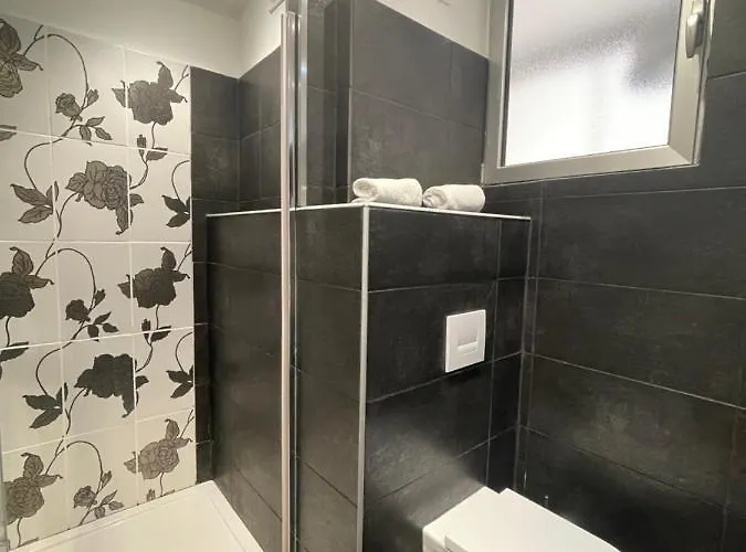 T3, Dernier Etage, Vue Degagee